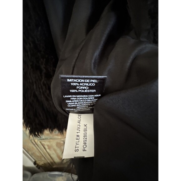 Signature Studio Faux Fur Vest Womens Medium Bear Boho Hippie 70s Mob WIfe Y2K - Picture 10 of 13